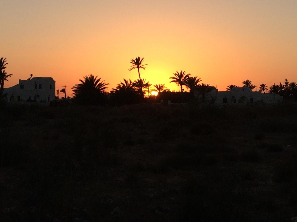 Bed and Breakfast Dar Jasmin Djerba Temlale Exterior foto